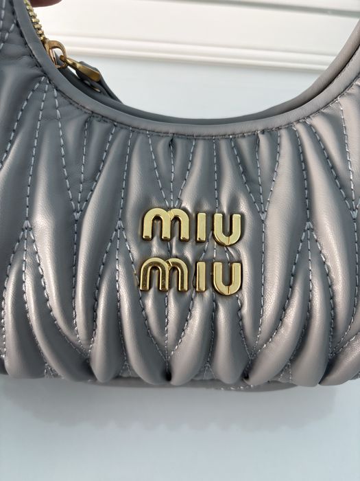 Дамска чанта – М1U М1U + подарък