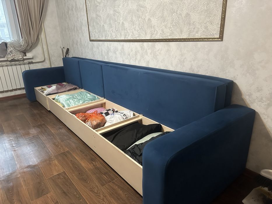 Диван для гостиной