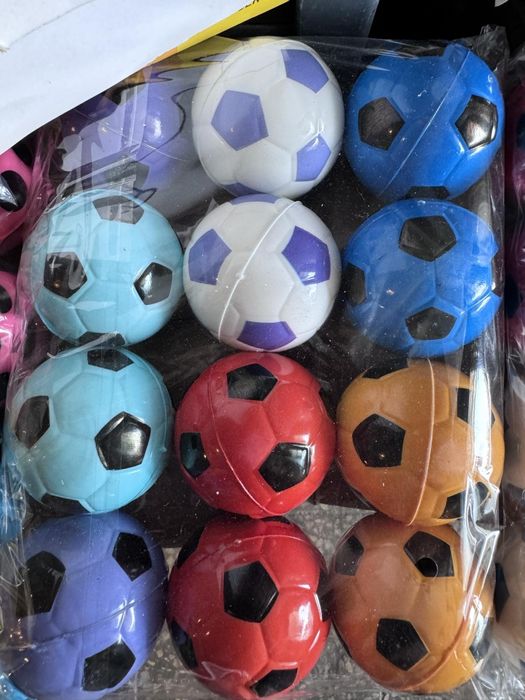 Подскачащи топки Moon Ball и Sky Ball