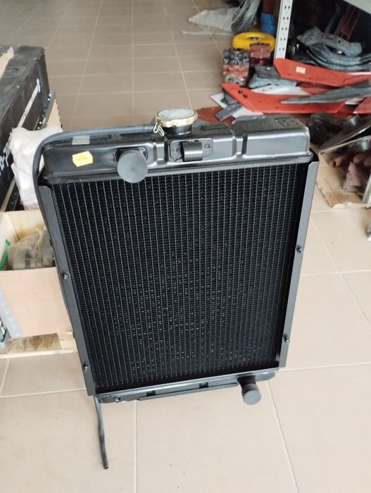 Radiator fiat 312  411 David Brown