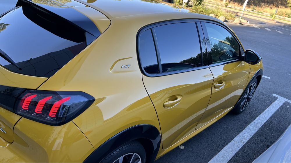 Peugeot 208 GT 2022