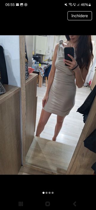 Rochiță mulata deși este M pe eticheta, ea este potrivita pt.S