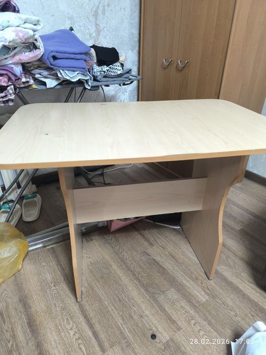 Стол кухонный 1 метр бу