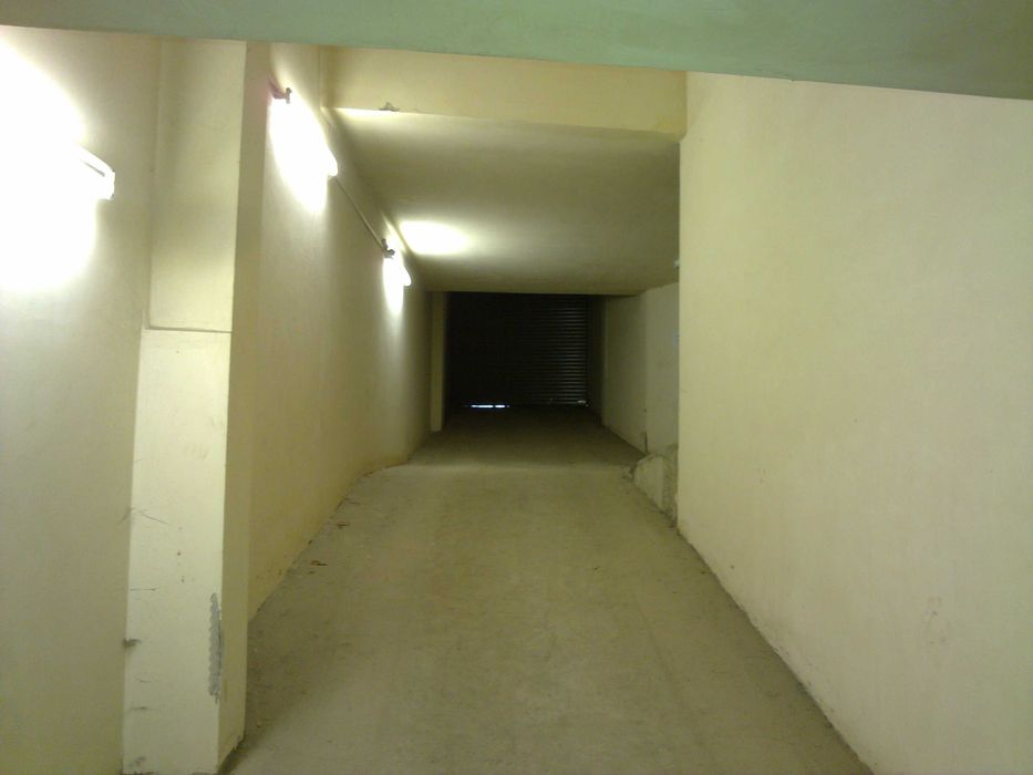 Дава се под наем Гараж / Паркомясто в София, Гео Милев - 19 кв.м за 147.9 € - Снимка #8