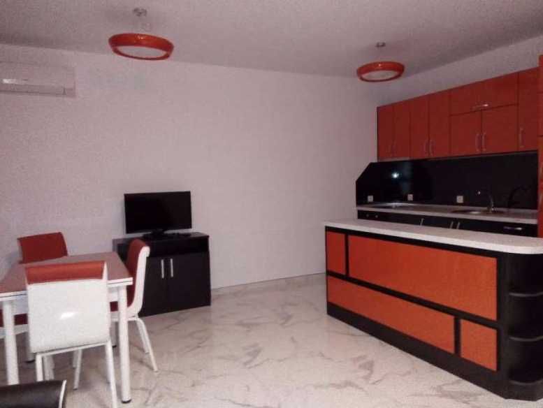 Дава се под наем Двустаен апартамент в Пловдив, Кършияка - 63 кв.м за 300 € - Снимка #1