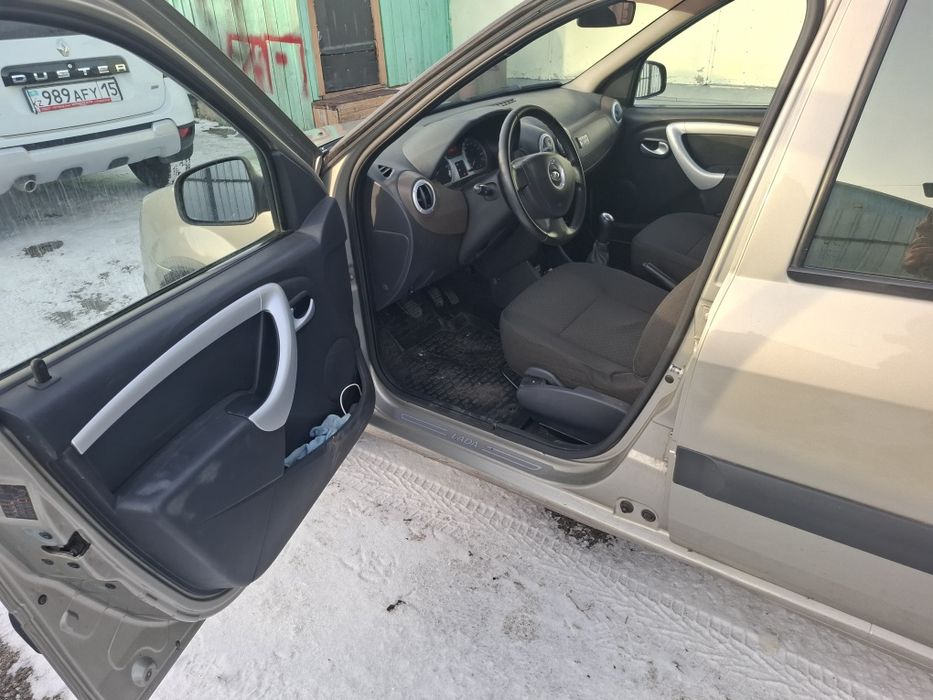 Продам лада ларгус