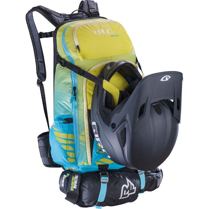 NOU! Rucsac ciclism cu protectie spate EVOC FR Trail