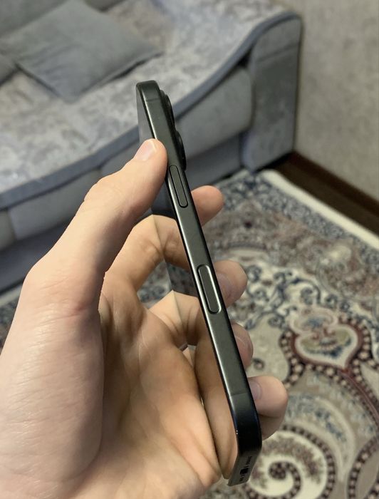 Iphone 16 на 128gb  Айфон 16