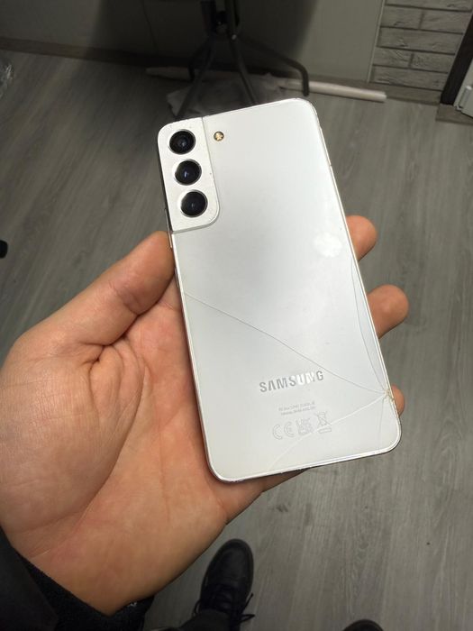 Samsung galaxy s22 128gb