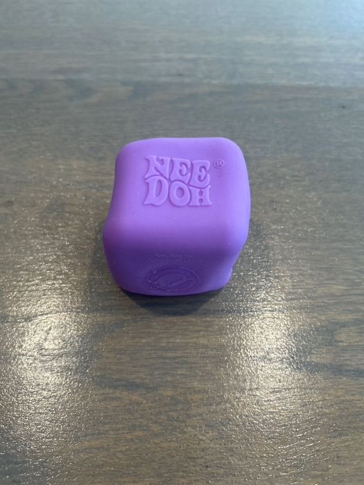 Needoh Mov Nice Cube Glow Original