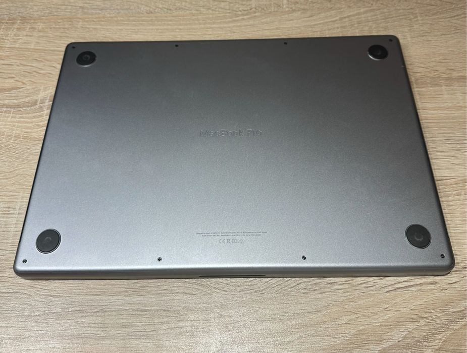 MacBook Pro 16 m1pro 16/1tb