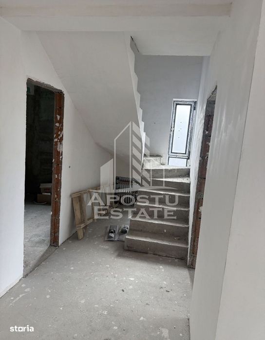 Apartament in Ghiroda tip PENTHOUSE la doar 5 minute de Timisoara