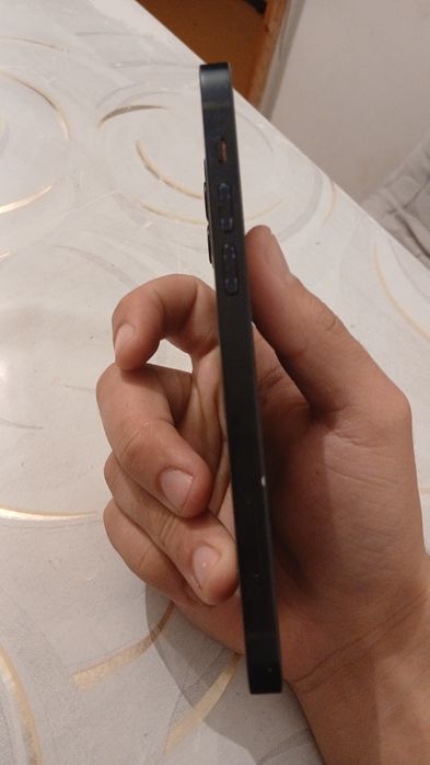 Iphone 12 сатылады