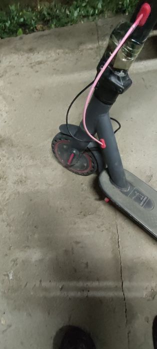 Продаю электро самокат
