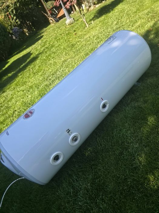 Boiler termoelectric/electric TESY 139L 2000W cu serpentina