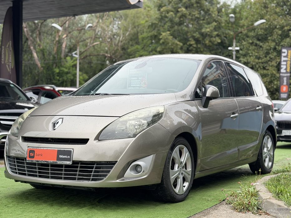 Renault Scenic si in Rate