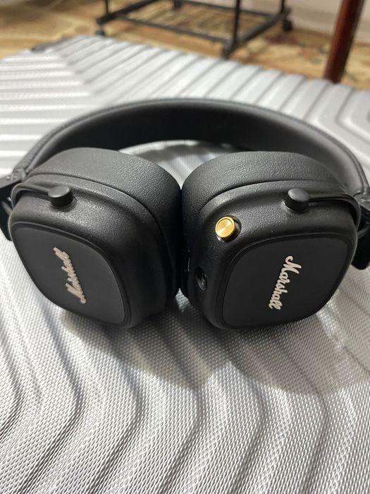 Наушники Marshall Major IV