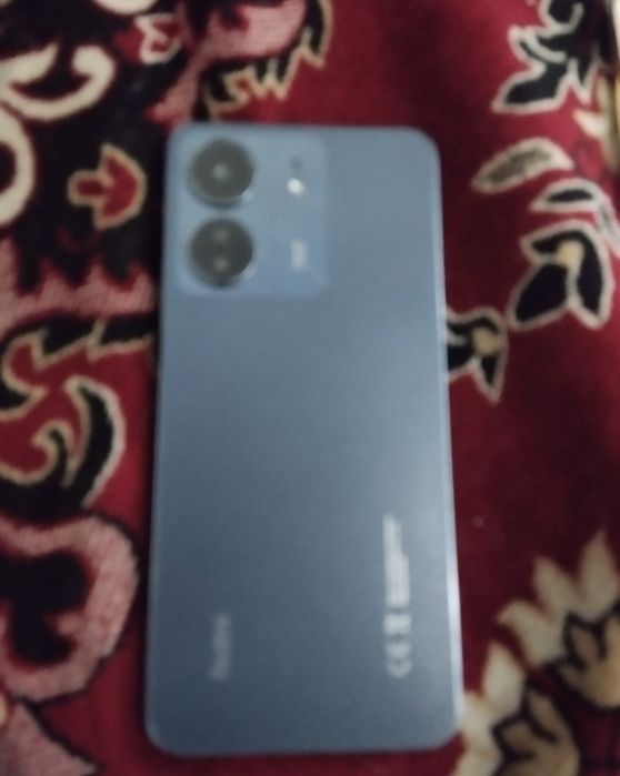Смартфон Редми 13 с
