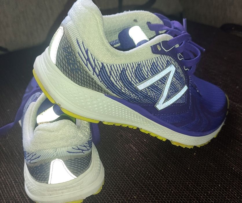 Маратонки 37 номер