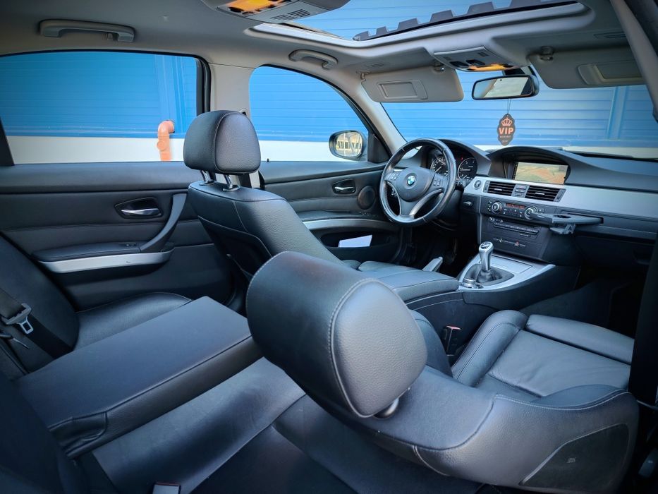 Bmw 320d E90 *EDITION* 2010- Euro5!! Piele /Trapa /Navi Mare/ Bi-xenon