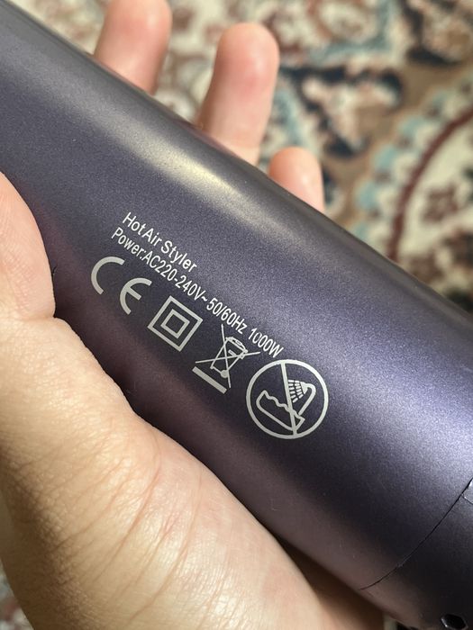 Продам фен.