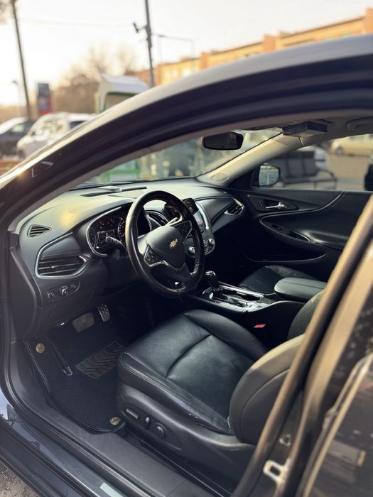 Chevrolet Malibu 2  2017