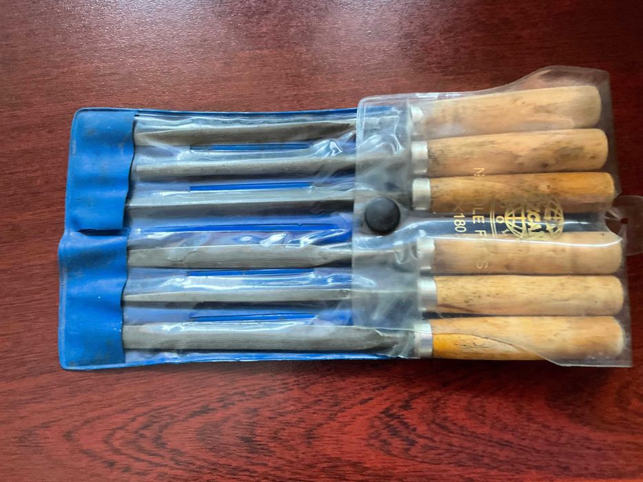 Шлосерски пили и чукове