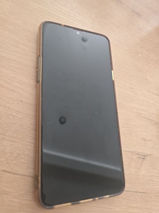 Самсунг galaxy А20s 32Гб б/у