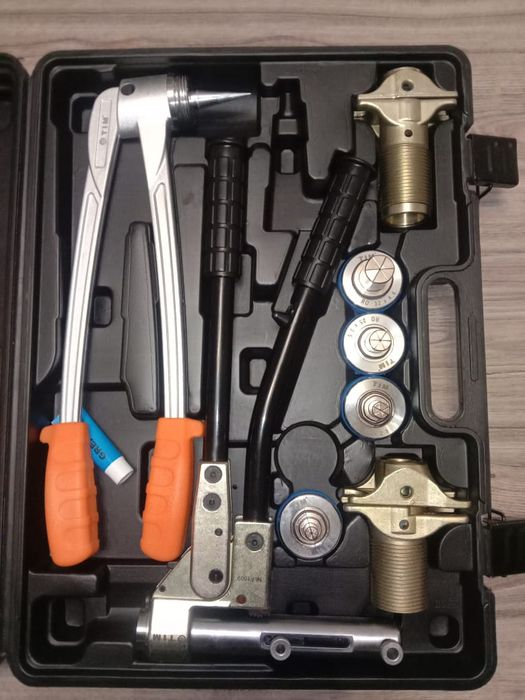 Пресс инструмент РЕХАУ