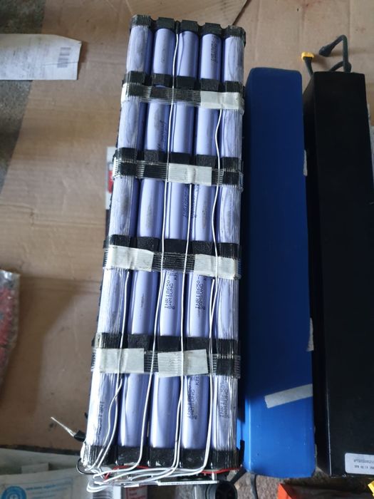 Baterii 48V 15Ah și 16Ah