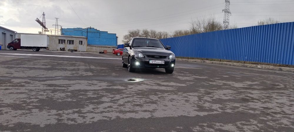 Продам приору 2014 год