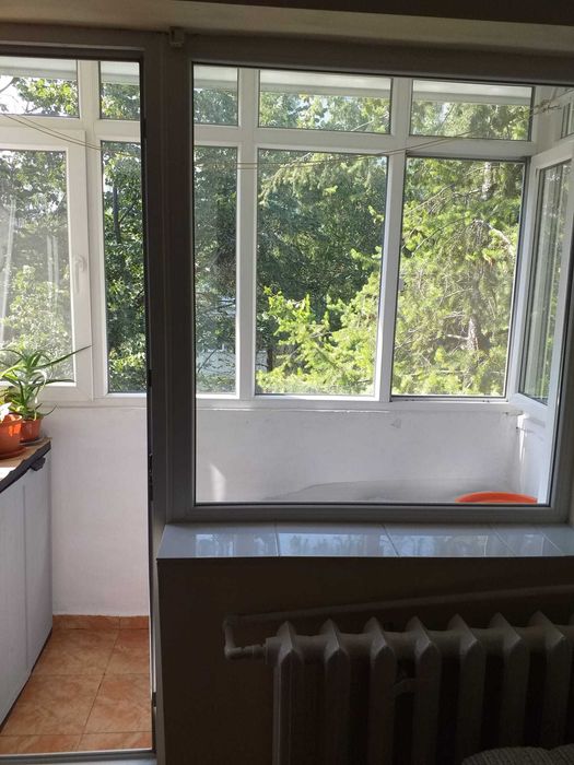 Apartament 3 camere de vanzare direct proprietar