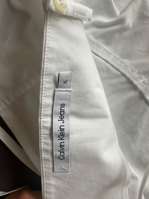 Къс топ Calvin Klein