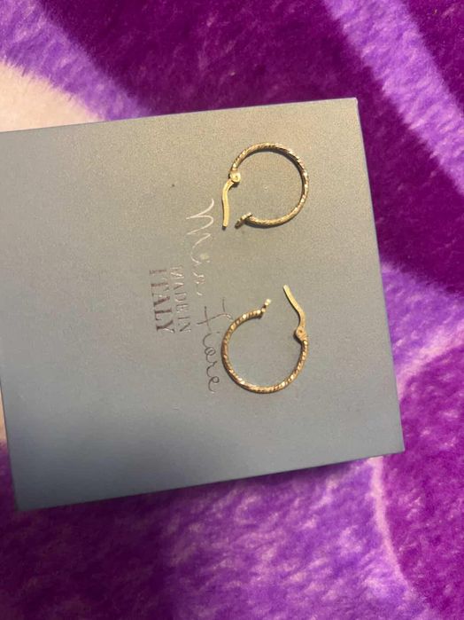 Vând cercei de aur 18 karate