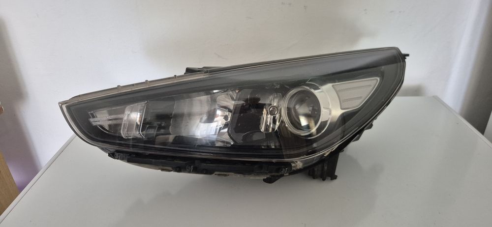 Faruri Hyundai i30 PDe