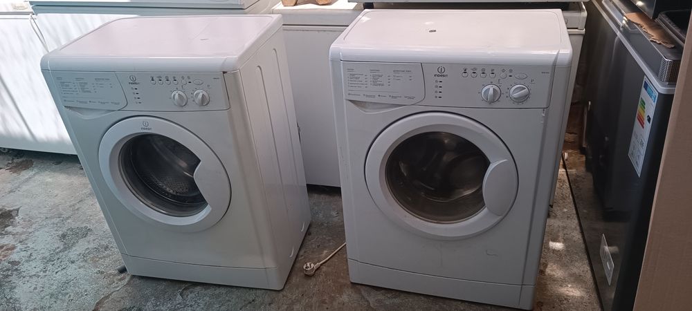 Продам 2 стиралки Индезит