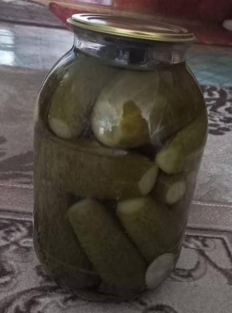 Селеные огурцы и ассорти