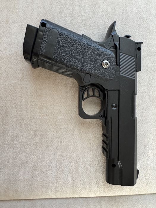 Airsoft пистолет OPS N.R.P. CAL .45 (копие) + пълнител