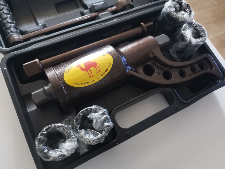 Cheie roti Multiplicator forta roata camion-Reductor roti 4 tubulare