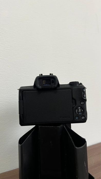 Камера Canon eos m50