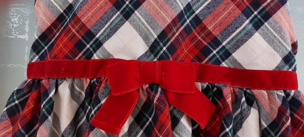 Рокля H&M 140 см