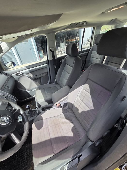VW Touran 2.0 TDI (НА ЧАСТИ)