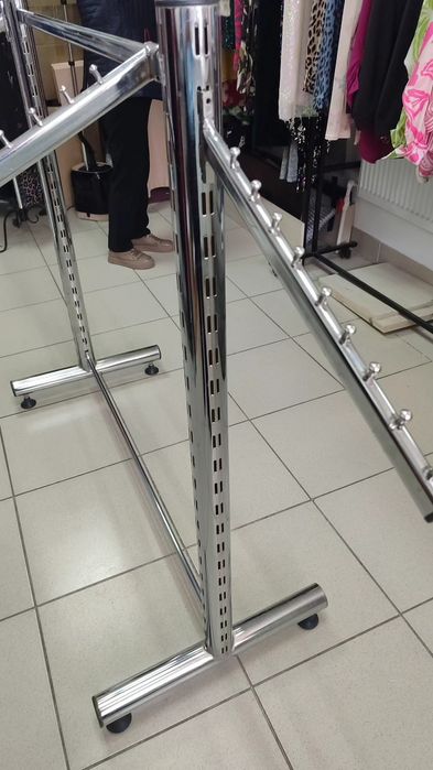 Вешалка напольная