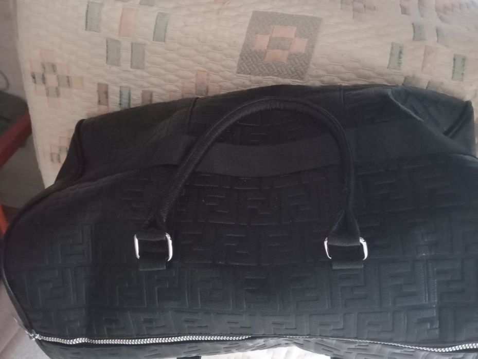 Продам сумка Дорожная