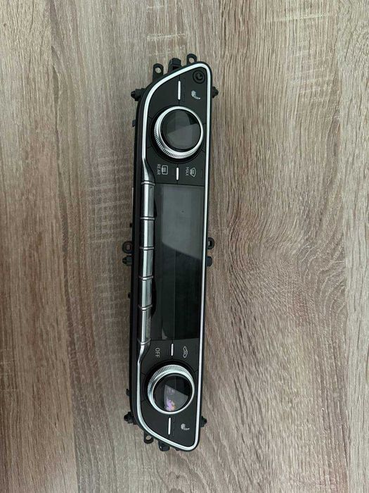 Оригинален климатроник Audi A4/A5/S4/S5 B9/F5 – 8W0820043T