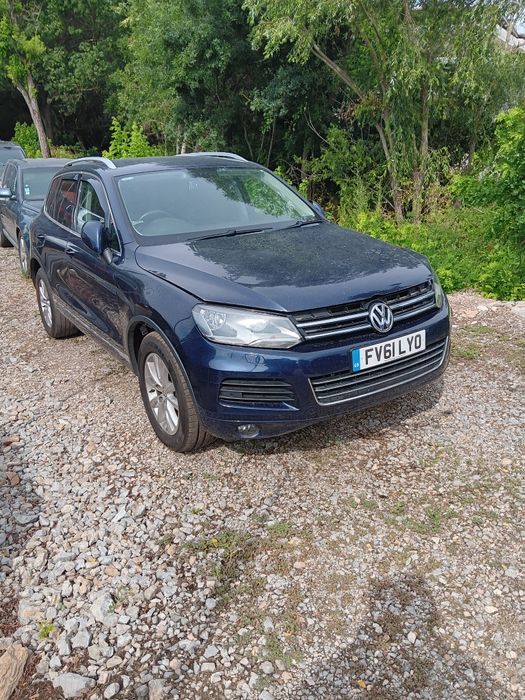 VW Touareg 3.0 TDI V6 , CAS motor ,239 к.с. , 5 броя на части