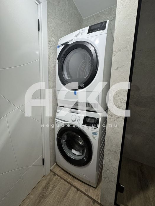 Продава се Двустаен апартамент в София, Малинова долина - 63 кв.м за 1822 €/кв.м - Снимка #13