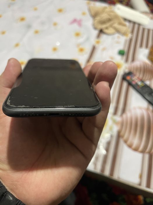 IPHONE 11 продам