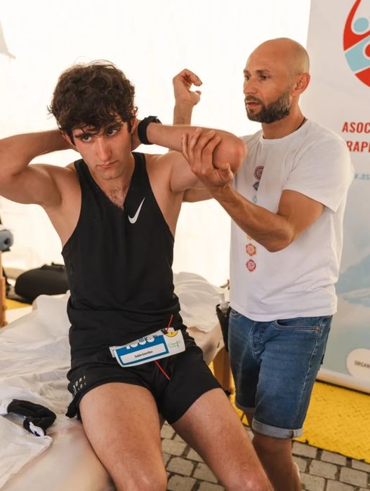 Masaj profesionist -terapeuric, de relaxare, anticelulitic, reflexoterapie, recuperare ușoară, la domiciliu.
