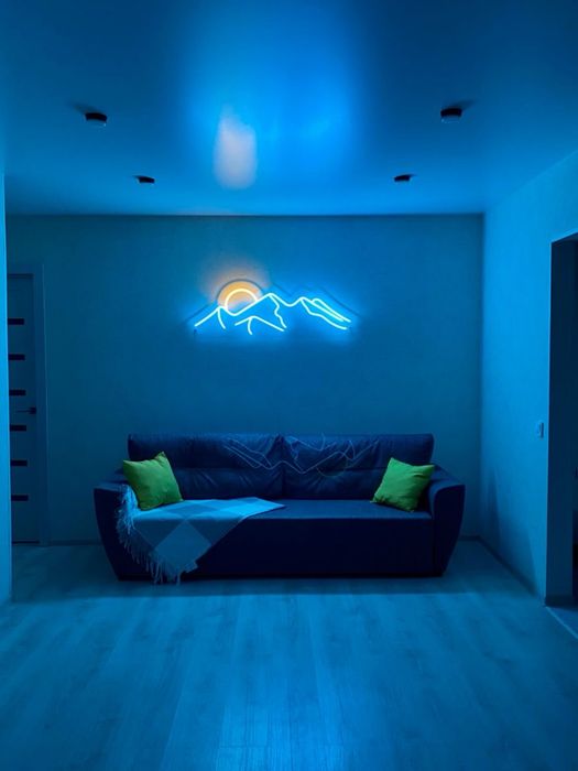 Неоновая вывеска Неон